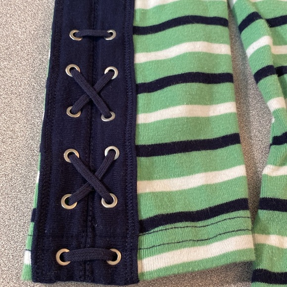 Chaps - women’s striped boat neck t-shirt. Size M - Picture 10 of 10